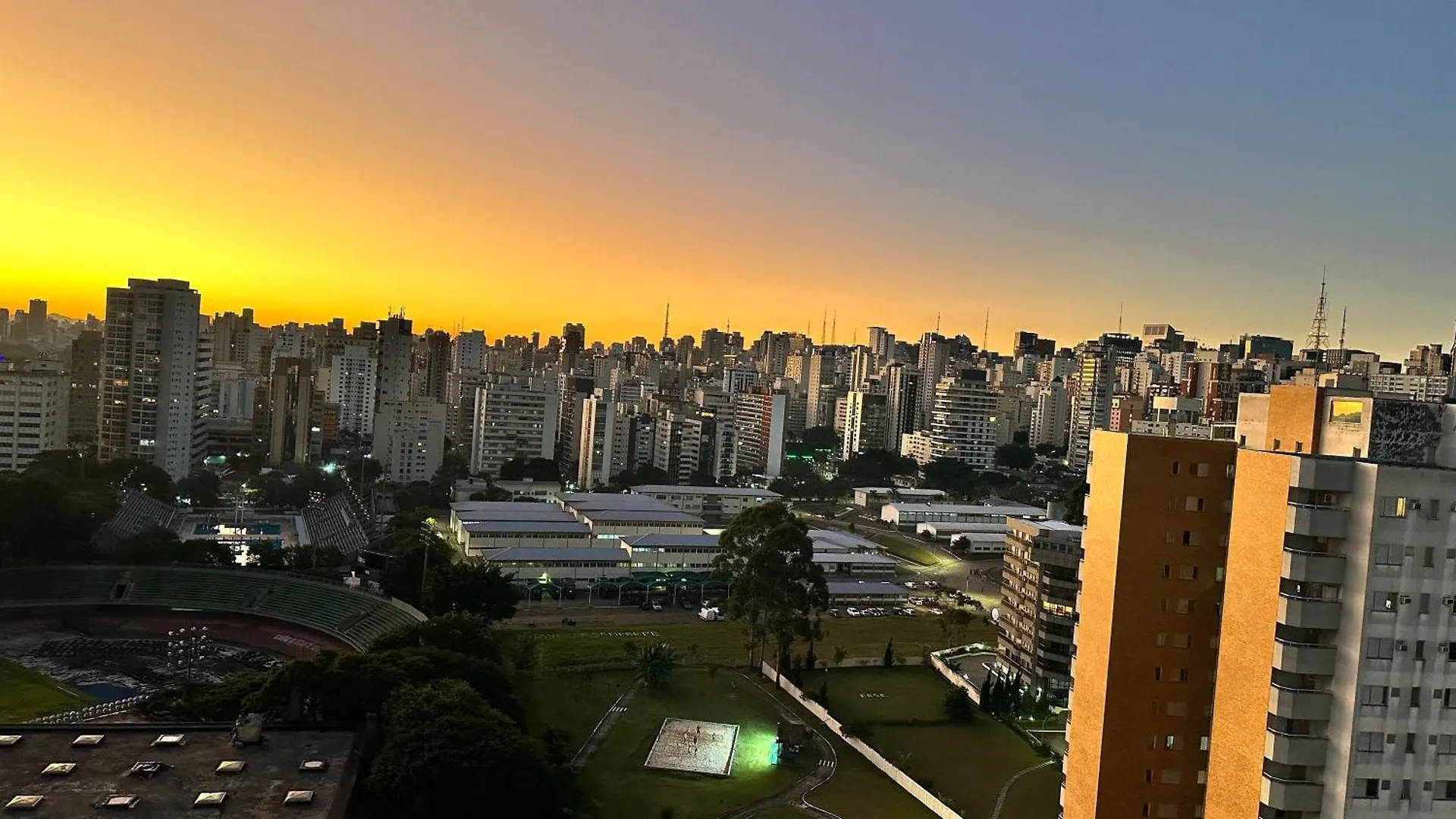 So Mulheres Cobertura Duplex Alto Padrao Shows Ginasio Parque Ibirapuera Jardins Av Paulista Paraiso Vl Mariana São Paulo Quarto em Acomodações Particulares